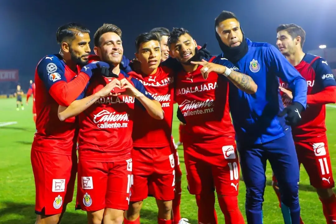 Chivas perdió en su último juego del Clausura 2022 ante Tigres. (Instagram @chivas)