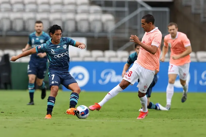 Gael Sandoval ha tenido un buen inicio con el Wellington Phoenix - Twitter @WgtnPhoenixFC