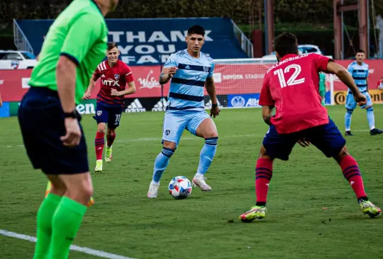 Pulido se perderá la temporada 2022 por lesión, confirma técnico del Sporting KC