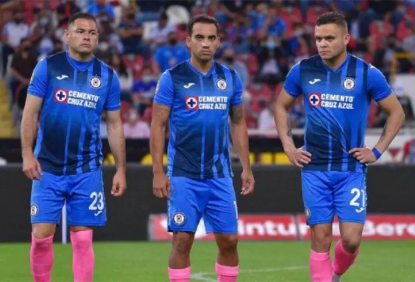 Jugadores de Cruz Azul se conformaron con el campeonato, dice Álvaro Dávila Jugadores de Cruz Azul se conformaron con el campeonato, dice Álvaro Dávila