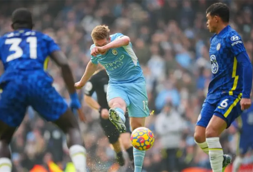 Manchester City vence a Chelsea con golazo de De Bruyne Manchester City vence a Chelsea con golazo de De Bruyne