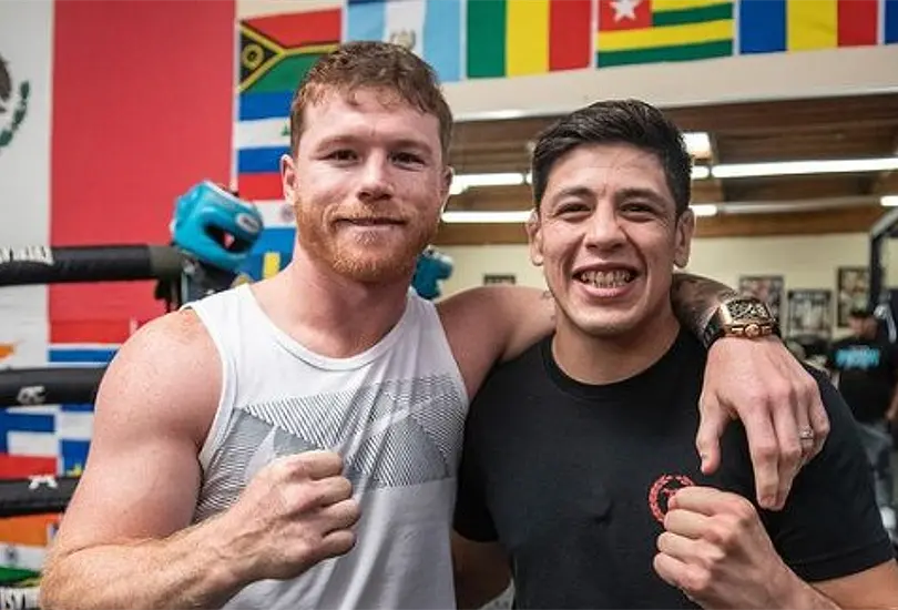 Canelo es serio, pero la gente lo tacha de sangr&oacute;n, dice Brandon Moreno 