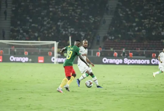 Estampida humana en estadio de Camerún deja varias personas muertas en la Copa Africana Estampida humana en estadio de Camerún deja varias personas muertas en la Copa Africana