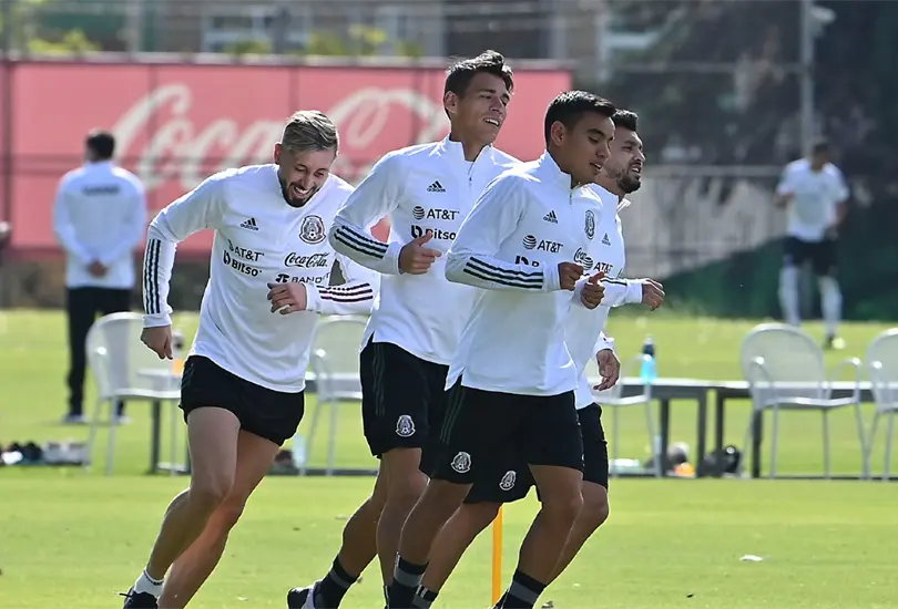 Sin Tecatito Corona, esta ser&iacute;a la alineaci&oacute;n de M&eacute;xico contra Jamaica