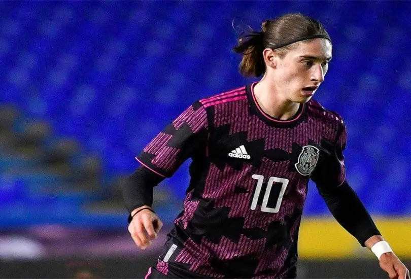 Marcelo Flores celebra el triunfo de la Selección Mexicana& ¿y el de Canadá? Marcelo Flores celebra el triunfo de la Selección Mexicana& ¿y el de Canadá?