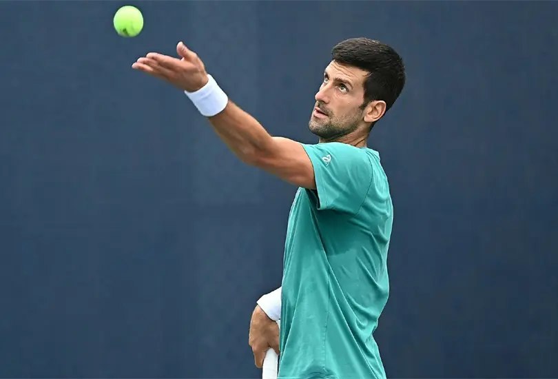&iquest;Por qu&eacute; le permitieron a Djokovic jugar el Australian Open 2022 sin estar vacunado?