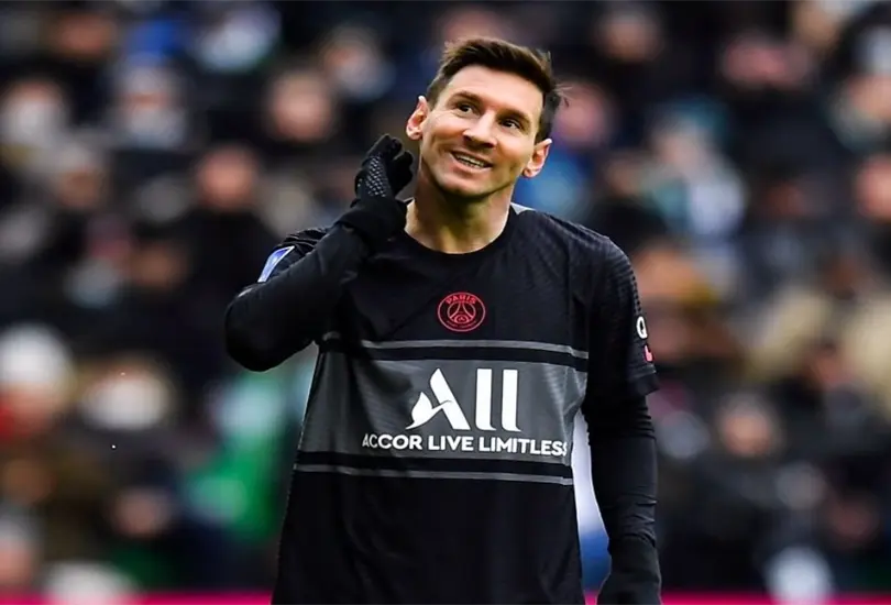 Leo Messi da negativo a Covid-19 y ya viaj&oacute; rumbo a Par&iacute;s