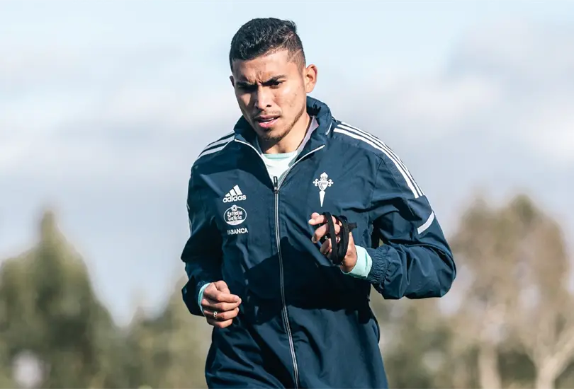 Chacho Coudet espera contar con Orbel&iacute;n Pineda cuanto antes para jugar