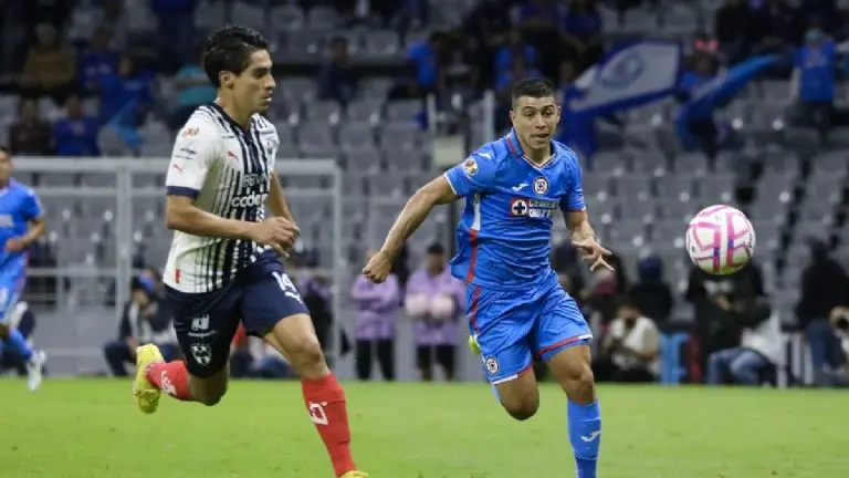 Cruz Azul suma cinco encuentros sin vencer a Monterrey. @CruzAzul