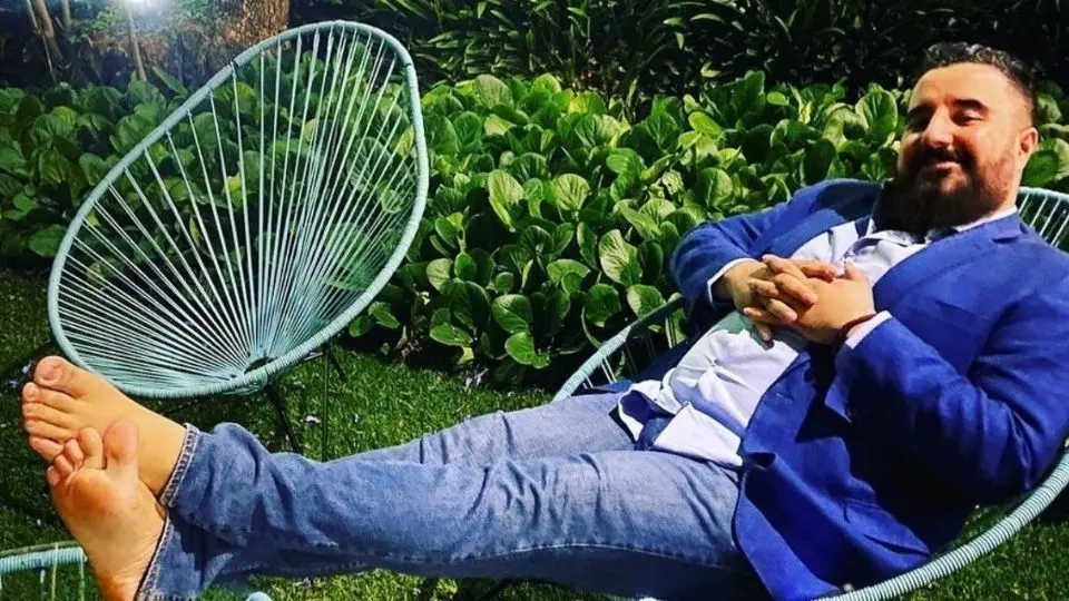 Álvaro Morales constantemente es señalado en las redes sociales por mofarse de Pumas, Chivas y Cruz Azul. Álvaro Morales constantemente es señalado en las redes sociales por mofarse de Pumas, Chivas y Cruz Azul.