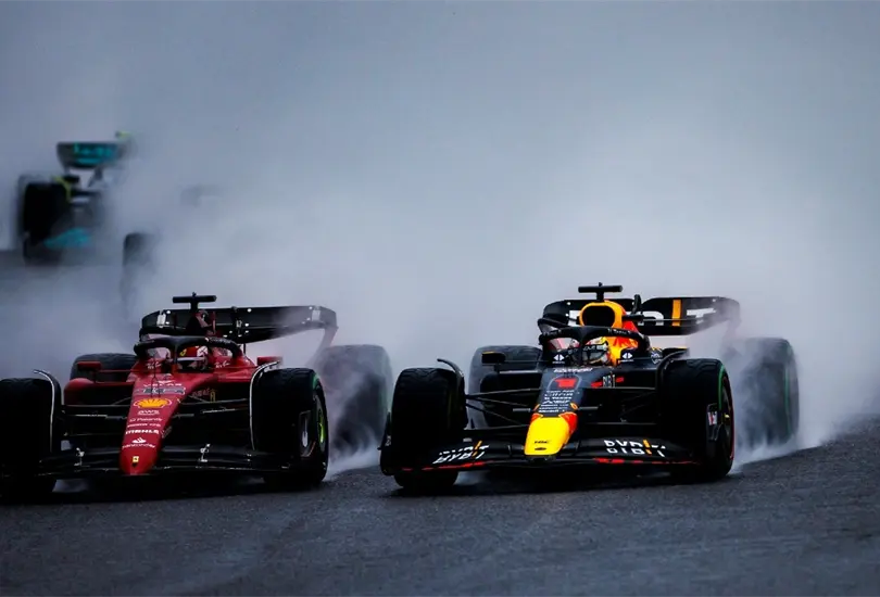 Red Bull y Ferrari están en la pelea por el campeonato de constructores, que se podría definir en el GP de Estados Unidos Red Bull y Ferrari están en la pelea por el campeonato de constructores, que se podría definir en el GP de Estados Unidos