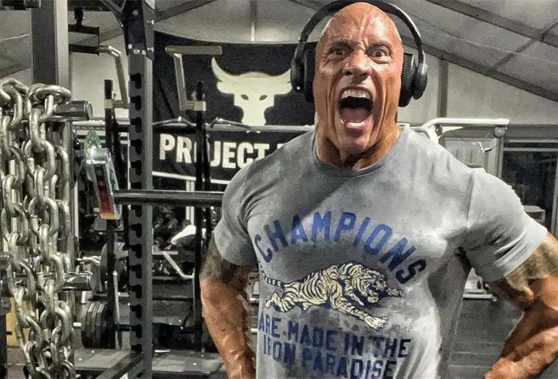 Dwayne Johnson The Rock gan&oacute; fama mundial por su carrera en la WWE. 