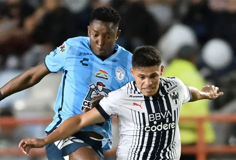 Rayados y Pachuca regalaron una gran primera parte en el Estadio Hidalgo. Rayados y Pachuca regalaron una gran primera parte en el Estadio Hidalgo.