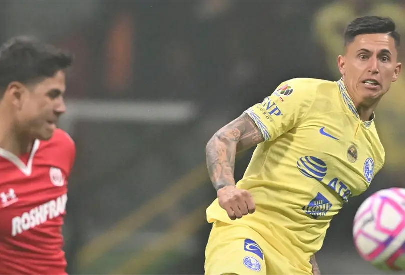 Am&eacute;rica y Toluca empatan al medio tiempo en el Azteca.