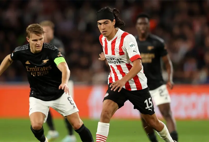 Erick Gutiérrez fue el único mexicano que salió como titular en la Jornada 5 de la Europa League. Erick Gutiérrez fue el único mexicano que salió como titular en la Jornada 5 de la Europa League.