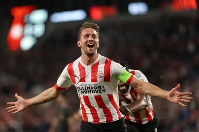 El PSV está registrando un paso perfecto en el torneo. Foto: Twitter @EuropaLeague