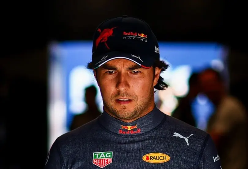 El director de Ferrari no quedó contento que Checo Pérez conservara su triunfo en el GP de Singapur El director de Ferrari no quedó contento que Checo Pérez conservara su triunfo en el GP de Singapur