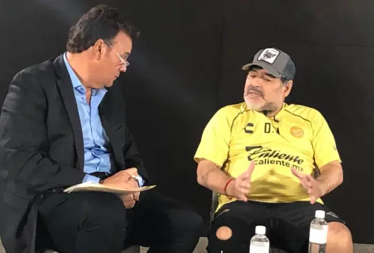 David Faitelson contó la anécdota donde tuvo que pagar 10 mil dólares para entrevistar a Maradona. 