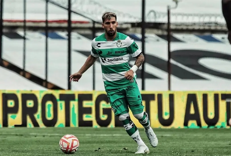 Fernando Gorriar&aacute;n llegar&iacute;a al Am&eacute;rica por dinero y el intercambio de un jugador.