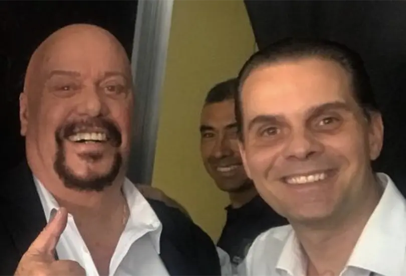 Enrique Berm&uacute;dez y Christian Martinoli se encontraron en Espa&ntilde;a y se deciaron emotivas palabras.