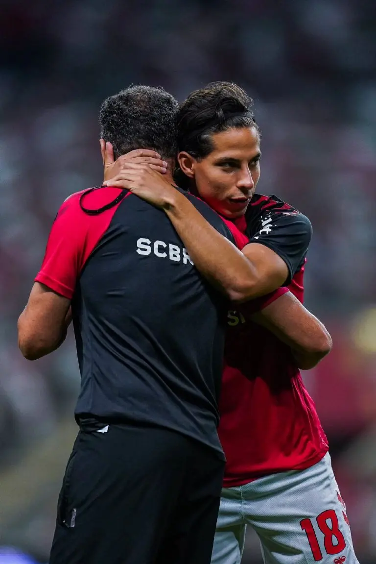 Diego Lainez vio minutos en la Europa League. Foto: Twitter @SCBragaOficial