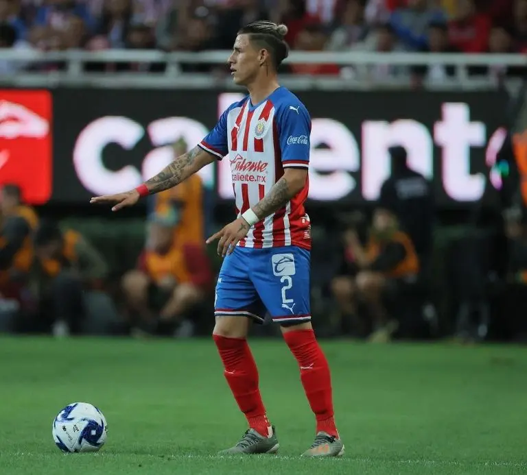 'Chicote' en sus primeros juegos con Chivas - @criscalderon26