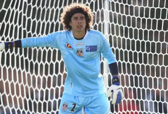 Guillermo Ochoa ostenta un récord que nadie puede romper en Francia, el cual logró con el ajaccio.