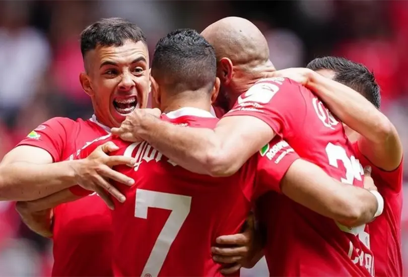 Toluca se impuso a Juárez gracias a tres muy buenas anotaciones. Toluca se impuso a Juárez gracias a tres muy buenas anotaciones.