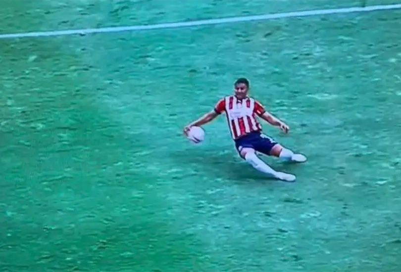 La mano de Gilberto Sep&uacute;lveda no se marc&oacute; como penal a favor del Puebla.