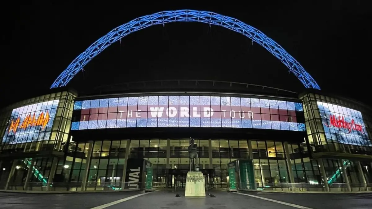 WEMBLEY. Si bien el concierto histórico de Queen ocurrió en el viejo Wembley, el nuevo recinto también ha tenido la oportunidad de albergar conciertos de gran manufactura, además de eventos internacionales como la NFL.
