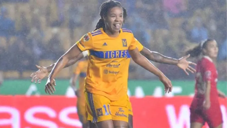 Tigres no tuvo piedad ante Toluca. <br>@LigaBBVAFemenil