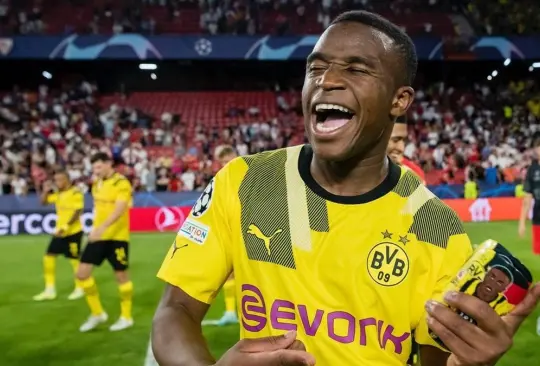Una de las promesas del Borussia Dortmund estará en Qatar 2022 con Alemania Una de las promesas del Borussia Dortmund estará en Qatar 2022 con Alemania