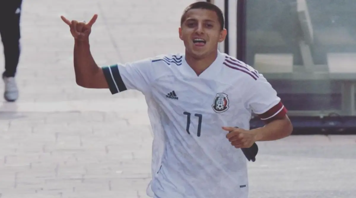 Roberto Alvarado/24 años, Guadalajara, esta es su primera convocatoria.