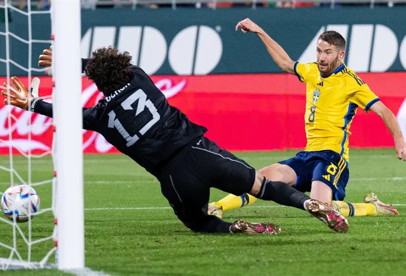 M&eacute;xico cay&oacute; ante Suecia en el &uacute;ltimo partido previo al Mundial de Qatar 2022. 