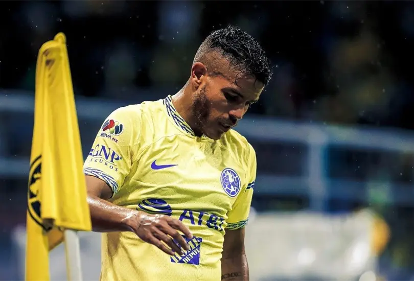 Jonathan dos Santos podr&iacute;a salir del Am&eacute;rica despu&eacute;s de publicar un misterioso mensaje