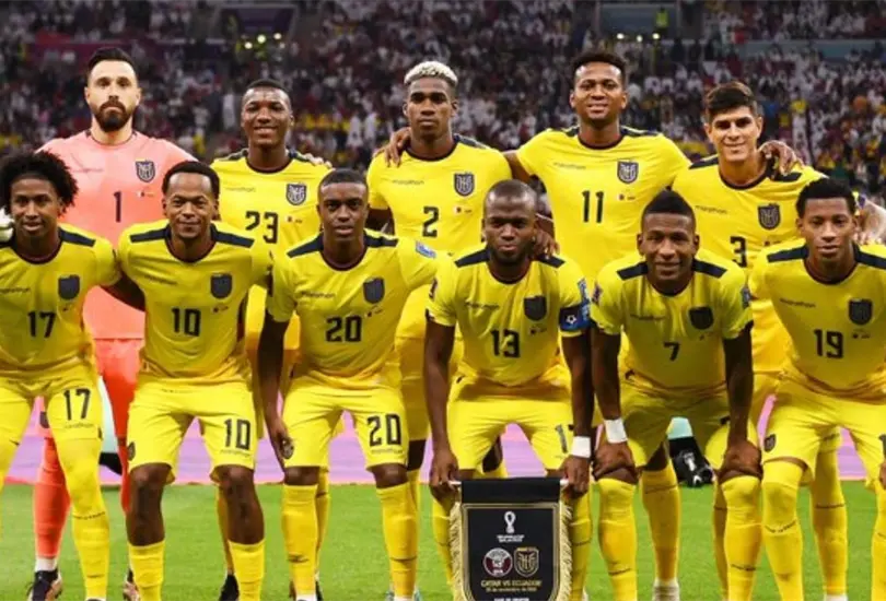 La Selecci&oacute;n de Ecuador aline&oacute; a tres futbolistas que juegan en la Liga MX para su debut en Qatar 2022.