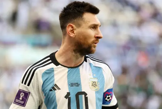 Messi habló con la prensa luego de la sorprendente derrota de Argentina (Foto:  @Argentina)