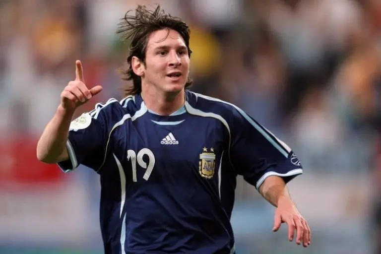 Lionel Messi anotó en su debut en Mundiales - Twitter @FIFAWorldCup