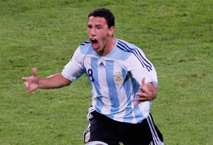 Maxi Rodríguez eliminó a México con un golazo en Alemania 2006 Maxi Rodríguez eliminó a México con un golazo en Alemania 2006