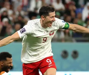 Lewandowski y Polonia vencen a Arabia Saudita y ´ayuda´ a México en su pelea por octavos