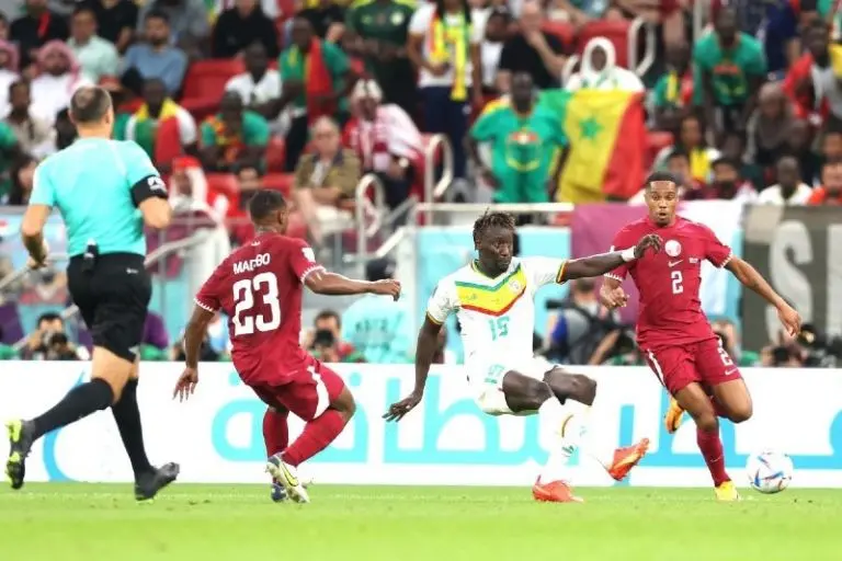 Qatar perdió sus 3 partidos en el Mundial del 2022 - Twitter @QFA_EN