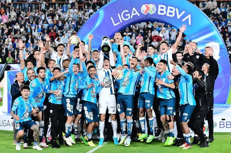 Los Tuzos de Pachuca celebran el campeonato obtenido en la final del Apertura 2022. Los Tuzos de Pachuca celebran el campeonato obtenido en la final del Apertura 2022.