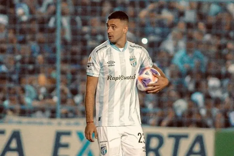 Ramiro Carrera es futbolista del Atlético Tucumán - Instagram @ramirocarrera23
