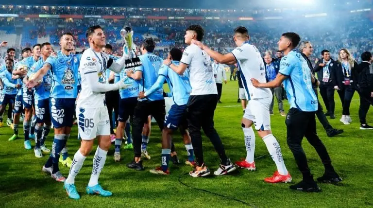 Pachuca celebró su séptimo título en la Liga MX. Twitter @LigaBBVAMX