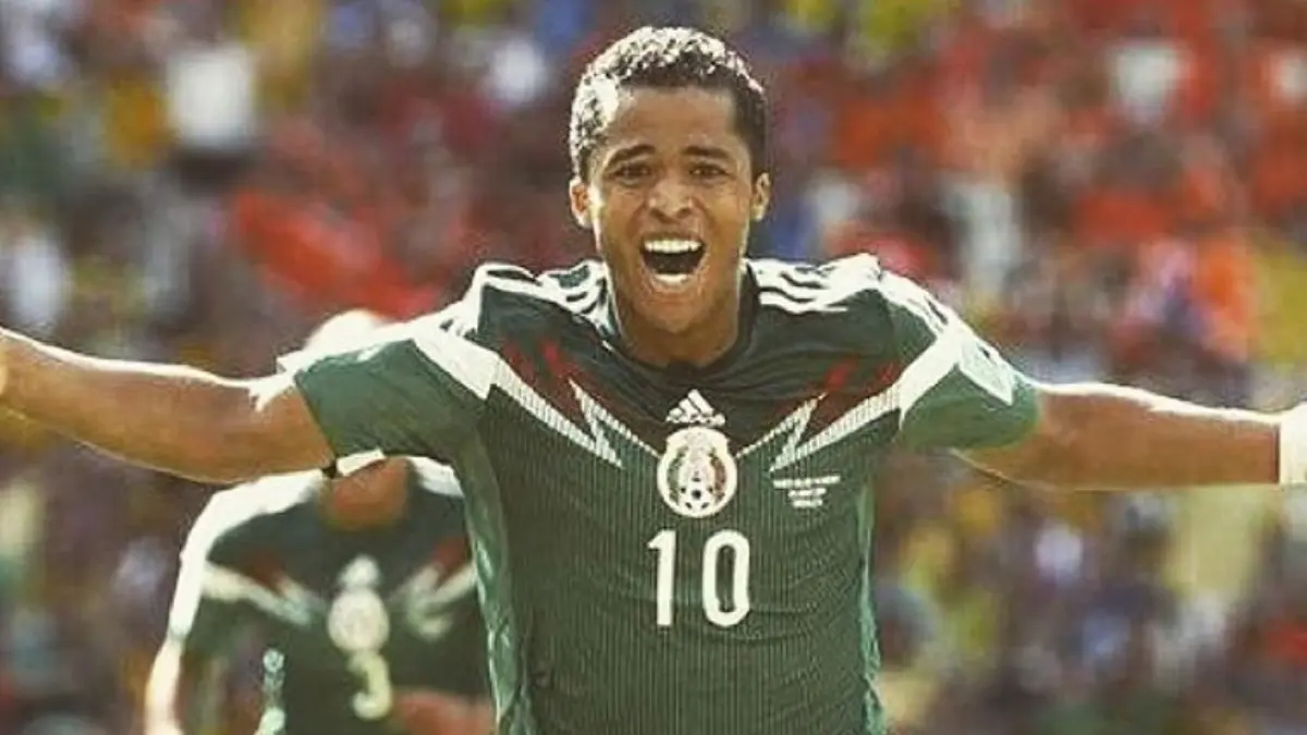 GIOVANI DOS SANTOS. 'Gio' fue de los más cuestionados en su momento y aunque con sus clubes no lograba brillar, con la playera de México siempre rindió. Su único gol se dio en su segundo Mundial (de tres en su historial) jugado, en Octavos de Final ante Países Bajos.
