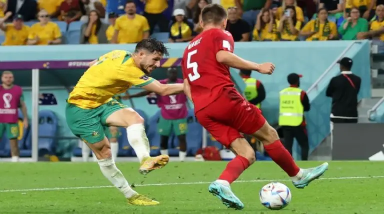 Mathew Leckie anotó el gol para Australia. (Foto: @FIFAWorldCup)