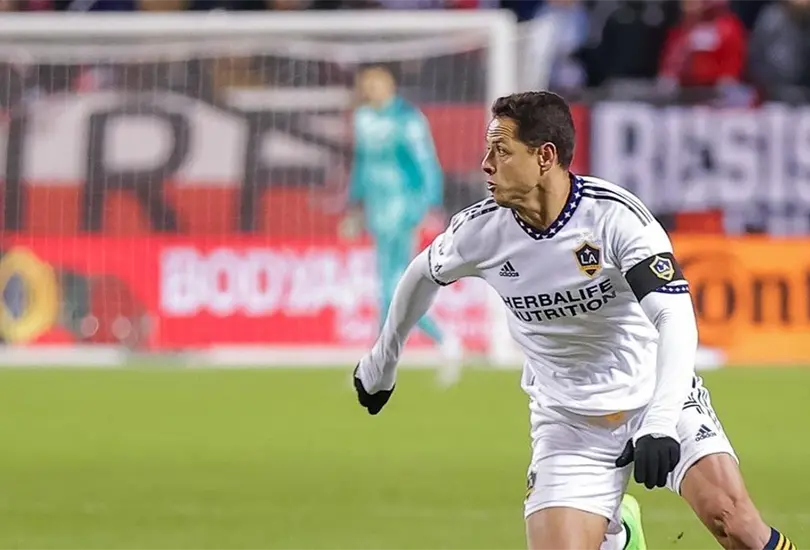 Rafa Márquez se mostró sorprendido por la ausencia de Chicharito Hernández en la Selección Mexicana Rafa Márquez se mostró sorprendido por la ausencia de Chicharito Hernández en la Selección Mexicana