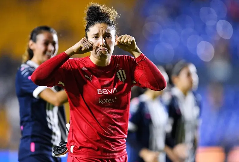 Alejandr&iacute;a God&iacute;nez recibi&oacute; una multa tras los gestos de burla a la afici&oacute;n de Tigres Femenil.