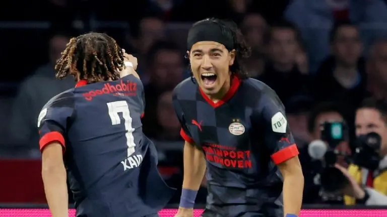 Erick Gutiérrez y otros mexicanos participarán en la Europa League - Archivo Referee