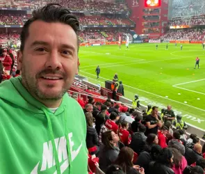 Omar Zerón se pronuncia tras polémica con Marion Reimers: "hablar de futbol con respeto"